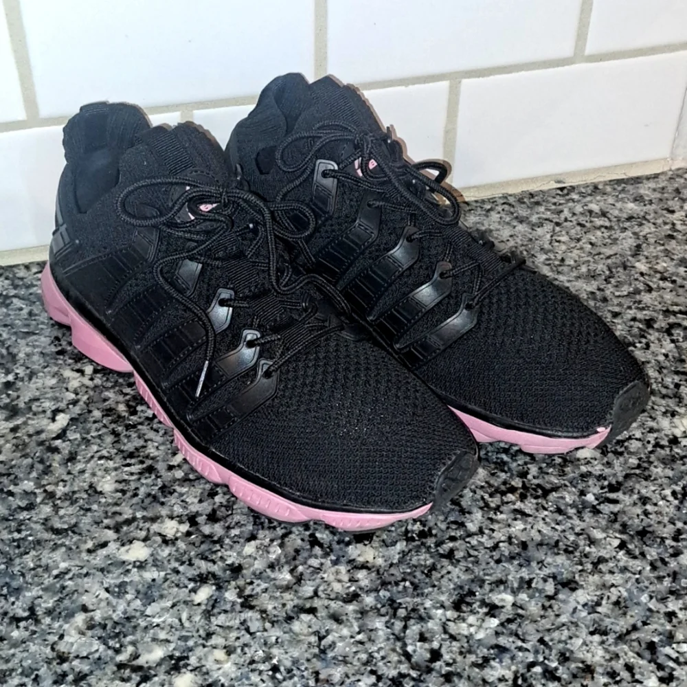 RBX Live Life Active Black/Pink Mesh Lace Up Sneakers. Size 9 - Picture 2 of 10